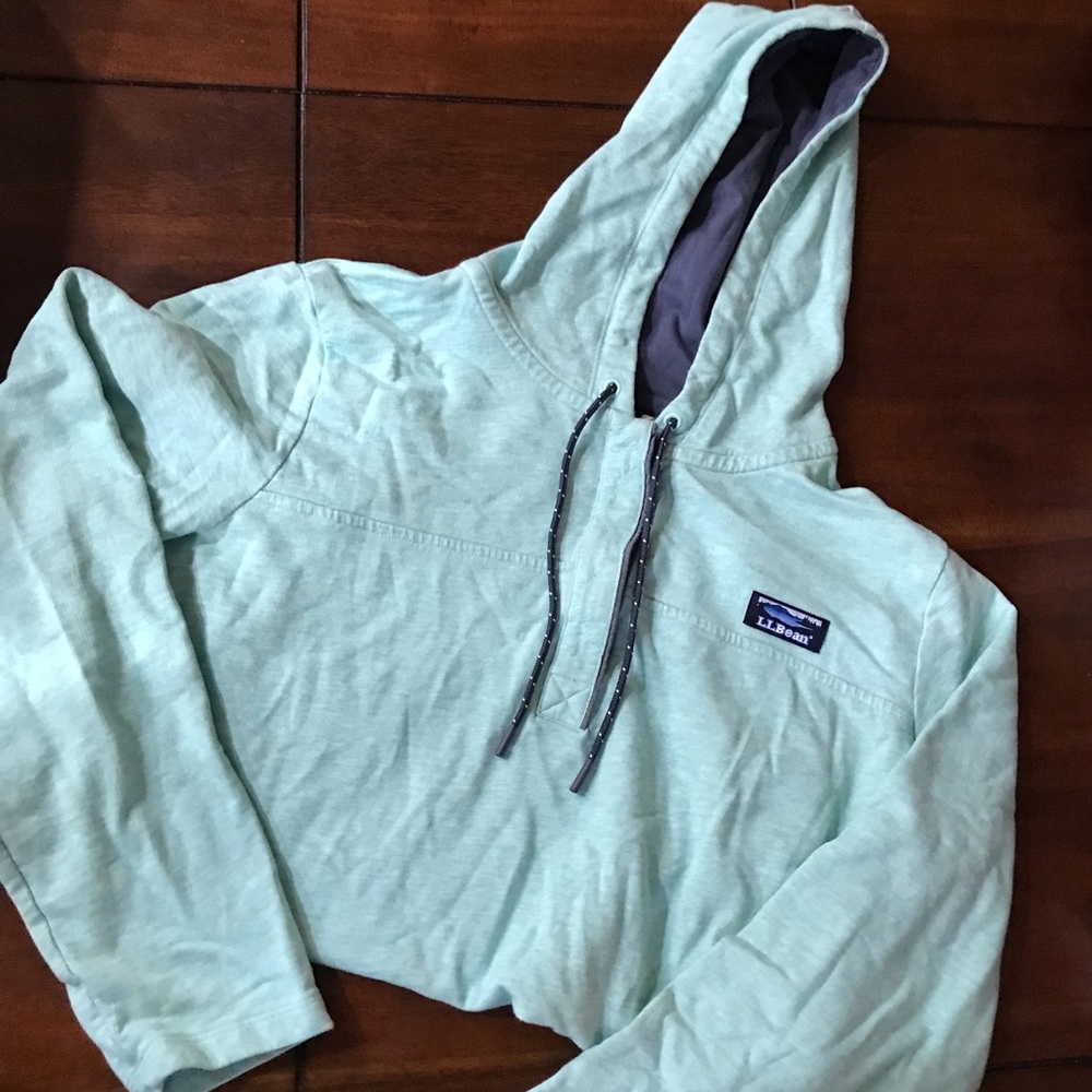 LL Bean sweatshirt